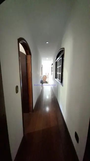 Casa de Condomínio com 5 quartos à venda, 372m2 em Altos de São Fernando, Jandira - SP - imagem 2 Foto 2 de Casa de Condomínio com 5 quartos à venda, 372m2 em Altos de São Fernando, Jandira - SP