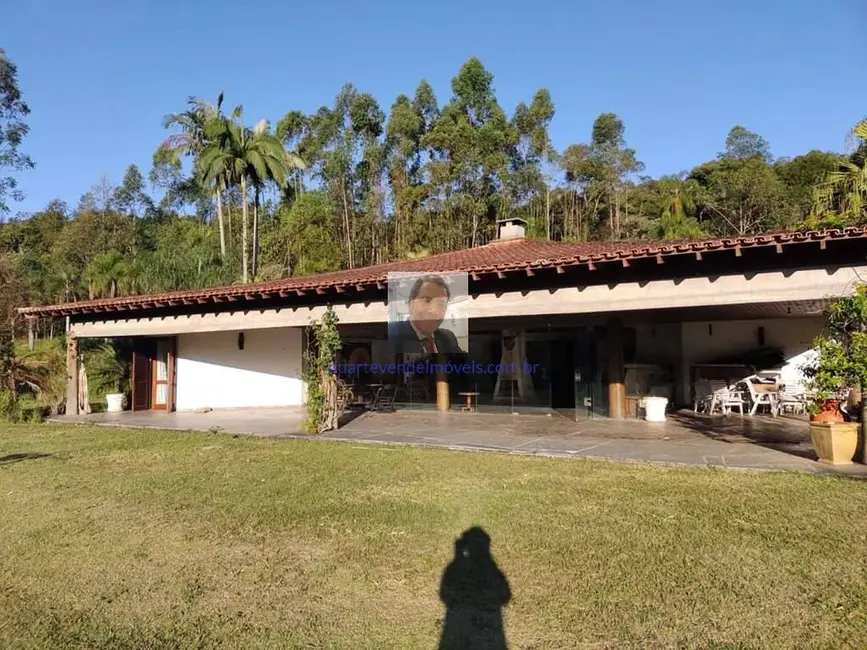 Foto 1 de Casa com 5 quartos à venda, 300m2 em Vargem Grande Paulista - SP