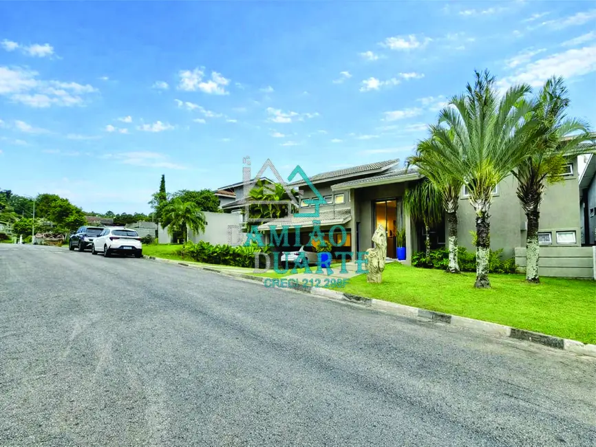 Foto 6 de Casa com 4 quartos à venda, 463m2 em Jardim Indaiá, Embu Das Artes - SP