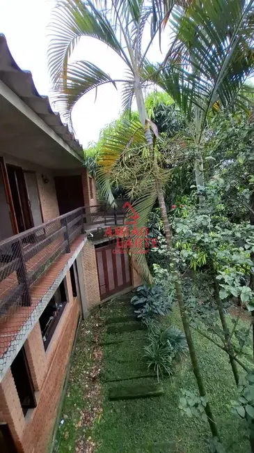 Foto 3 de Casa de Condomínio com 4 quartos à venda, 300m2 em Chácara Santa Lúcia, Carapicuiba - SP