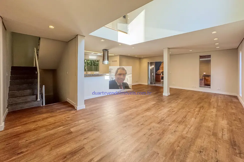 Foto 6 de Casa de Condomínio com 3 quartos à venda, 215m2 em Transurb, Itapevi - SP