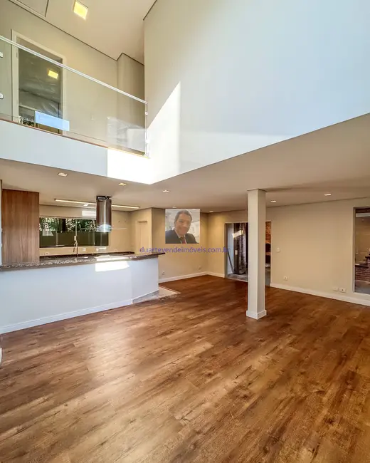 Foto 8 de Casa de Condomínio com 3 quartos à venda, 215m2 em Transurb, Itapevi - SP