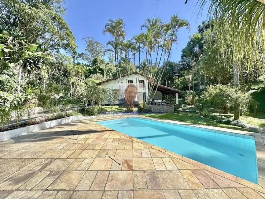 Foto 2 de Casa de Condomínio com 3 quartos à venda e para alugar, 473m2 em Algarve, Cotia - SP