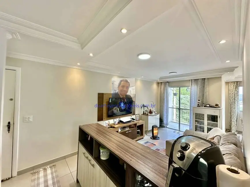 Foto 9 de Apartamento com 2 quartos à venda e para alugar, 64m2 em Jardim Monte Santo, Cotia - SP