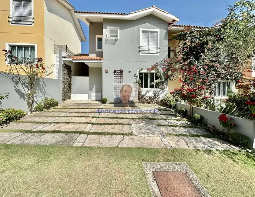 Foto 1 de Casa de Condomínio com 2 quartos à venda, 128m2 em Paisagem Renoir, Cotia - SP