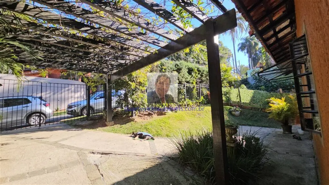 Casa de Condomínio com 3 quartos à venda e para alugar, 200m2 em Transurb, Itapevi - SP - imagem 4 Foto 4 de Casa de Condomínio com 3 quartos à venda e para alugar, 200m2 em Transurb, Itapevi - SP