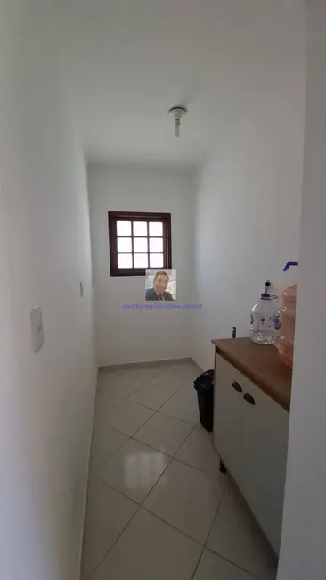 Casa de Condomínio com 3 quartos à venda e para alugar, 255m2 em Transurb, Itapevi - SP - imagem 8 Foto 8 de Casa de Condomínio com 3 quartos à venda e para alugar, 255m2 em Transurb, Itapevi - SP