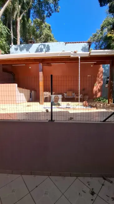 Casa de Condomínio com 3 quartos à venda e para alugar, 255m2 em Transurb, Itapevi - SP - imagem 7 Foto 7 de Casa de Condomínio com 3 quartos à venda e para alugar, 255m2 em Transurb, Itapevi - SP