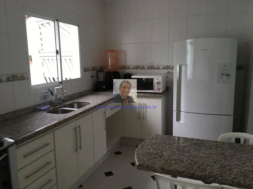 Foto 2 de Casa de Condomínio com 3 quartos à venda e para alugar, 257m2 em Parque Rincão, Cotia - SP