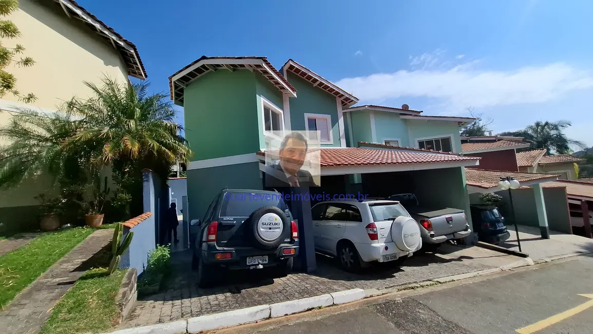 Foto 1 de Casa de Condomínio com 3 quartos à venda e para alugar, 257m2 em Parque Rincão, Cotia - SP