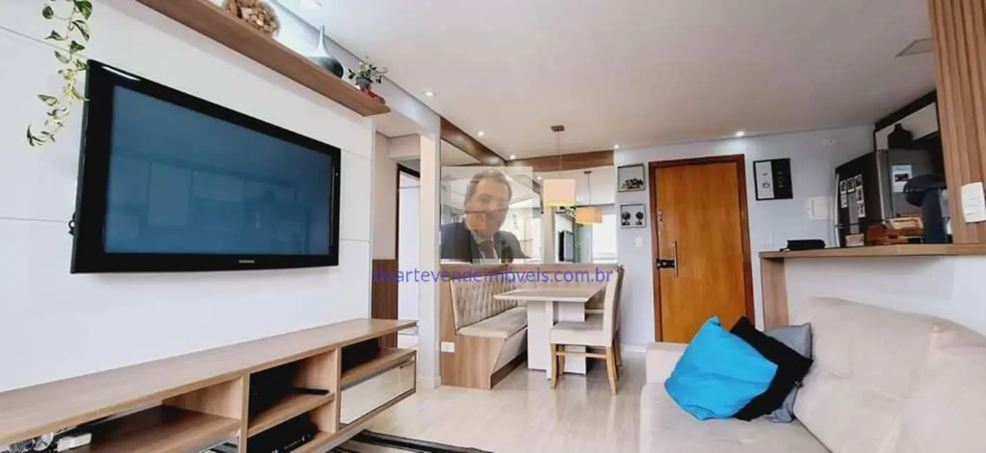 Apartamento com 3 quartos à venda, 61m2 em Jardim Marilu, Carapicuiba - SP - imagem 6 Foto 6 de Apartamento com 3 quartos à venda, 61m2 em Jardim Marilu, Carapicuiba - SP