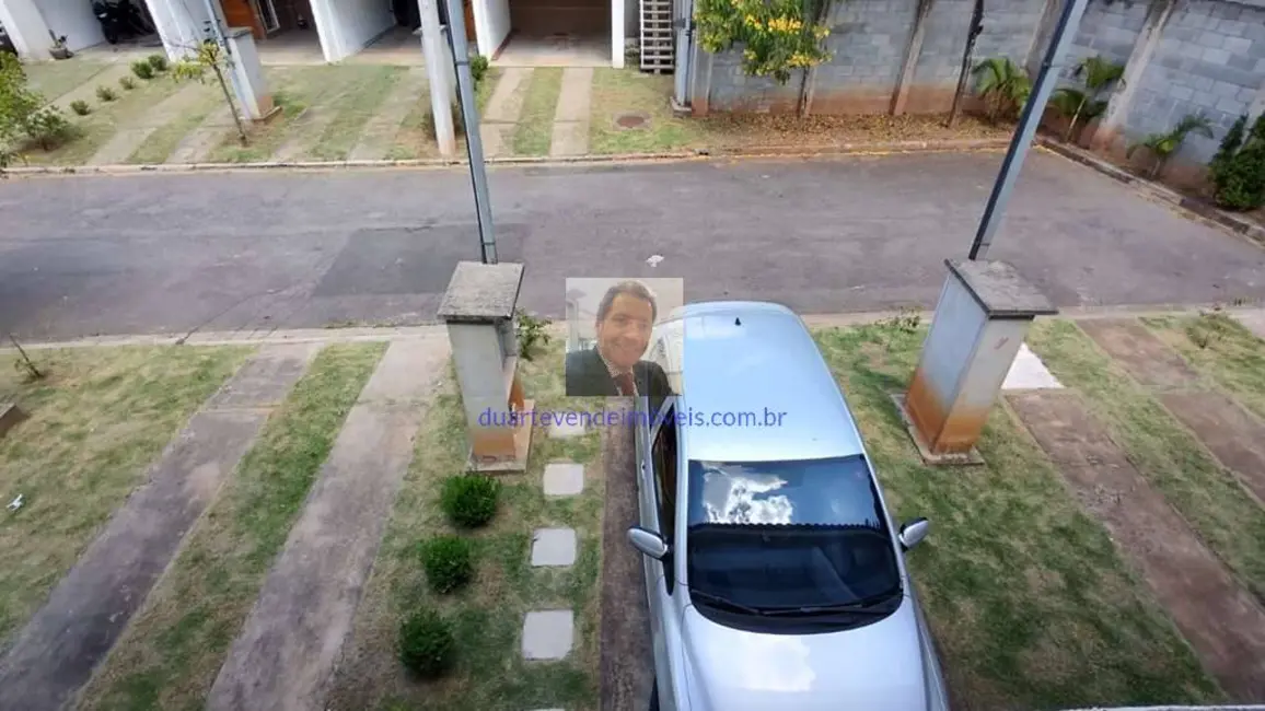 Casa de Condomínio com 2 quartos à venda, 76m2 em Jardim Maria Tereza, Cotia - SP - imagem 4 Foto 4 de Casa de Condomínio com 2 quartos à venda, 76m2 em Jardim Maria Tereza, Cotia - SP