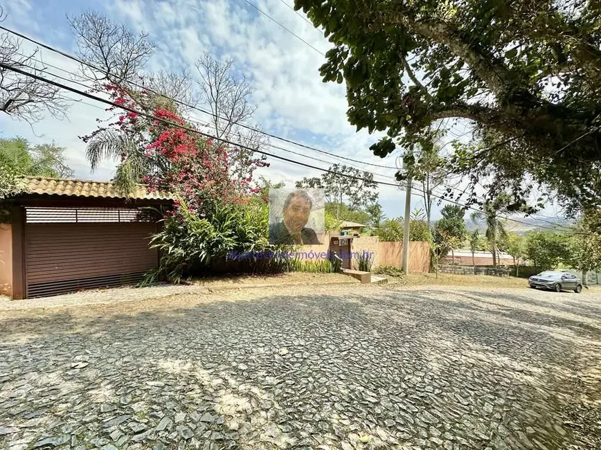 Foto 4 de Casa com 4 quartos à venda, 354m2 em Paisagem Renoir, Cotia - SP