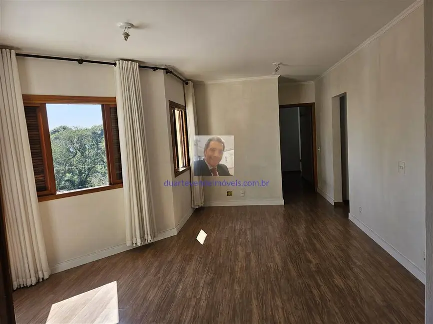 Foto 9 de Casa de Condomínio com 3 quartos para alugar, 300m2 em Jardim Atalaia, Cotia - SP