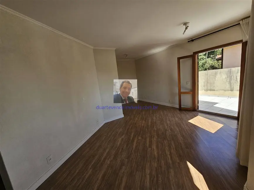 Foto 4 de Casa de Condomínio com 3 quartos para alugar, 300m2 em Jardim Atalaia, Cotia - SP