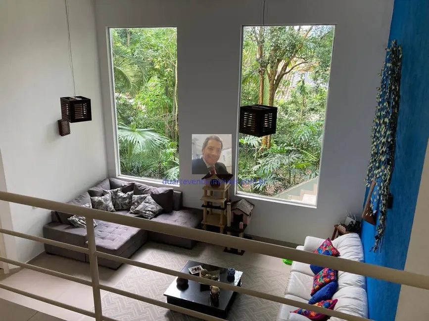 Casa de Condomínio com 3 quartos à venda e para alugar, 186m2 em Transurb, Itapevi - SP - imagem 4 Foto 4 de Casa de Condomínio com 3 quartos à venda e para alugar, 186m2 em Transurb, Itapevi - SP