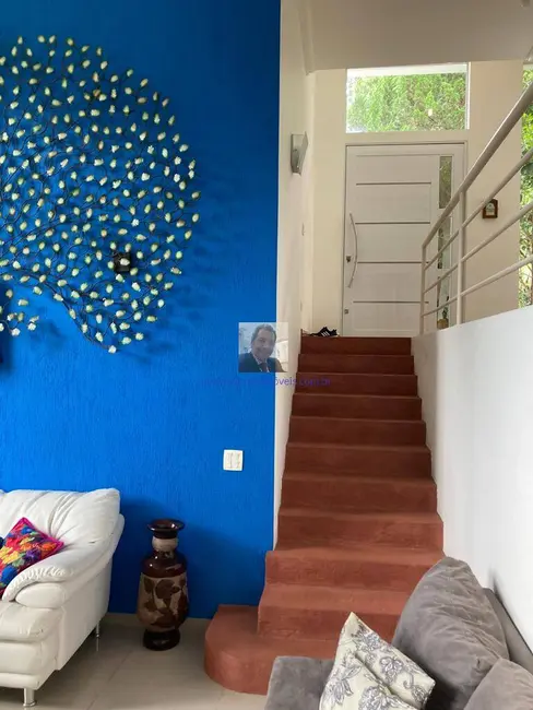 Casa de Condomínio com 3 quartos à venda e para alugar, 186m2 em Transurb, Itapevi - SP - imagem 5 Foto 5 de Casa de Condomínio com 3 quartos à venda e para alugar, 186m2 em Transurb, Itapevi - SP