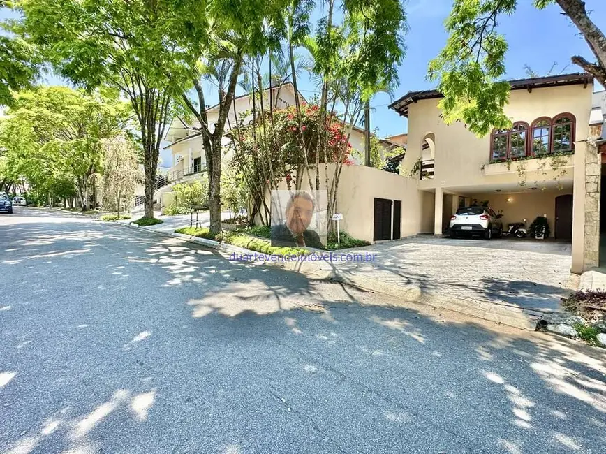 Foto 2 de Casa de Condomínio com 4 quartos à venda, 331m2 em São Paulo II, Cotia - SP