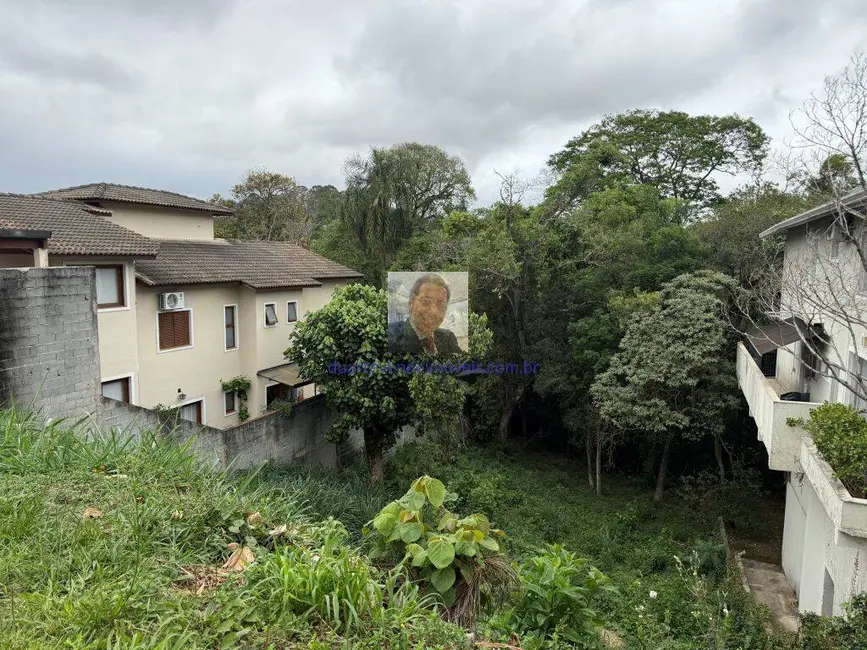 Lote de Condomínio à venda, 517m2 em Golf Gardens, Carapicuiba - SP - imagem 5 Foto 5 de Lote de Condomínio à venda, 517m2 em Golf Gardens, Carapicuiba - SP