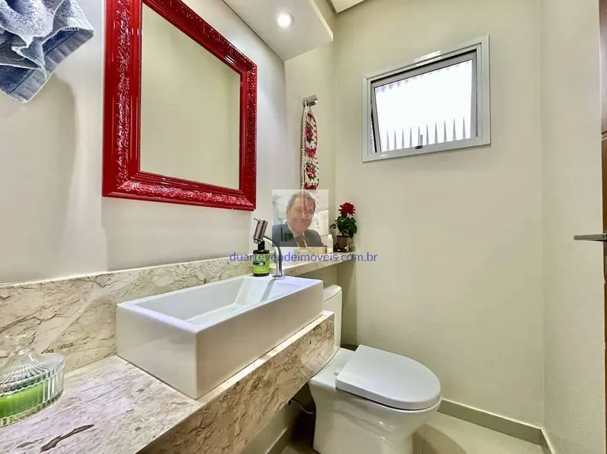 Foto 8 de Casa de Condomínio com 5 quartos à venda, 402m2 em Jardim do Golf I, Jandira - SP