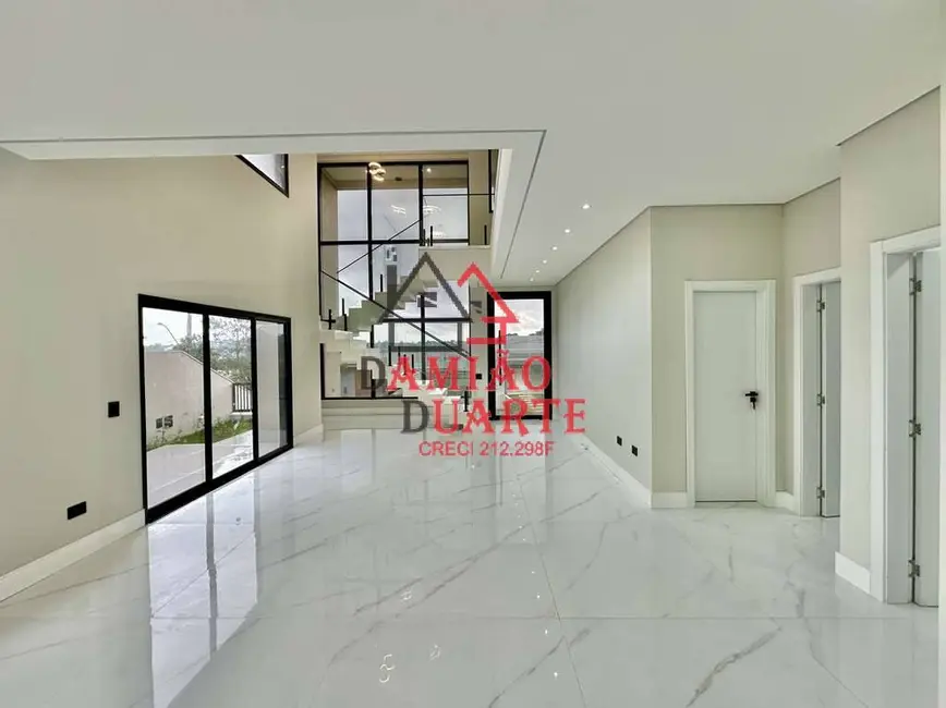 Foto 9 de Casa de Condomínio com 4 quartos à venda, 332m2 em Pitas, Cotia - SP