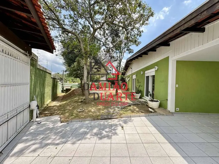 Foto 6 de Casa com 8 quartos à venda e para alugar, 445m2 em Granja Viana, Cotia - SP