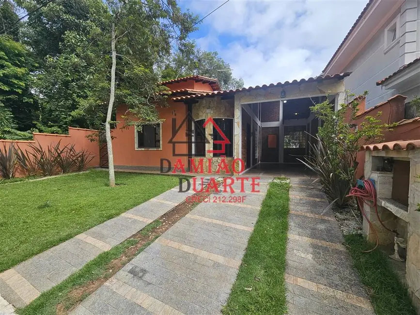 Foto 1 de Casa com 3 quartos para alugar, 200m2 em Jardim Atalaia, Cotia - SP
