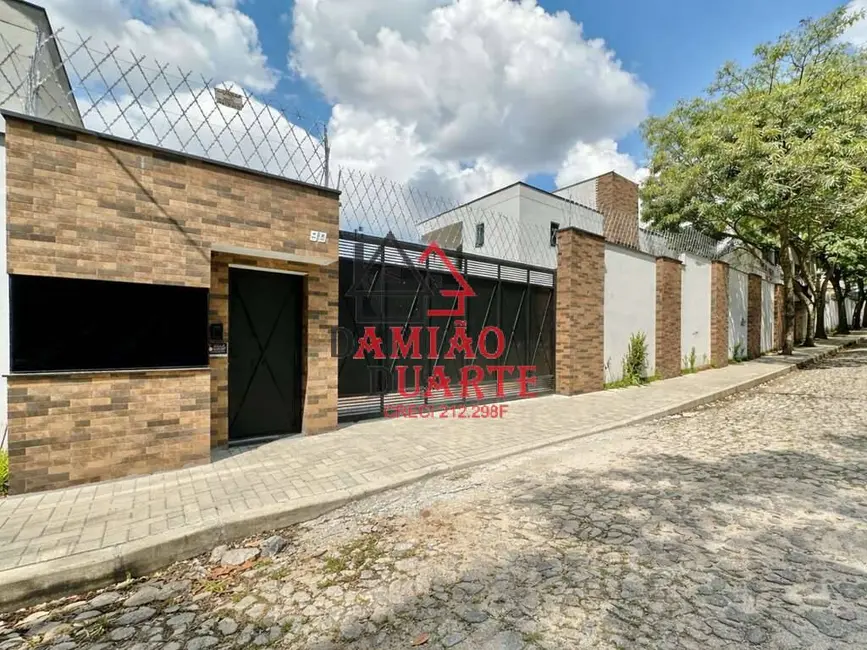 Casa de Condomínio com 3 quartos à venda, 326m2 em Chácara do Refúgio, Carapicuiba - SP - imagem 5 Foto 5 de Casa de Condomínio com 3 quartos à venda, 326m2 em Chácara do Refúgio, Carapicuiba - SP