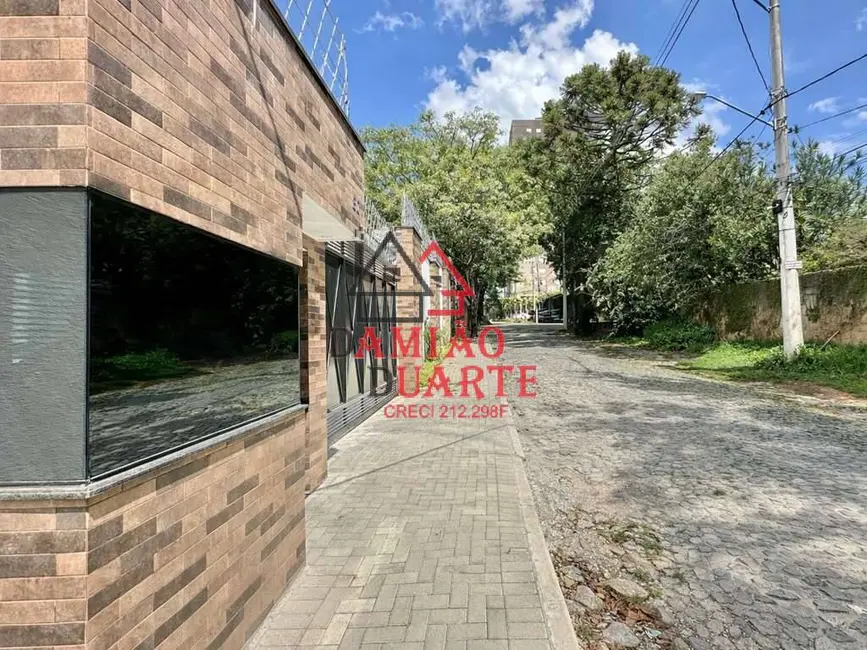 Casa de Condomínio com 3 quartos à venda, 326m2 em Chácara do Refúgio, Carapicuiba - SP - imagem 4 Foto 4 de Casa de Condomínio com 3 quartos à venda, 326m2 em Chácara do Refúgio, Carapicuiba - SP