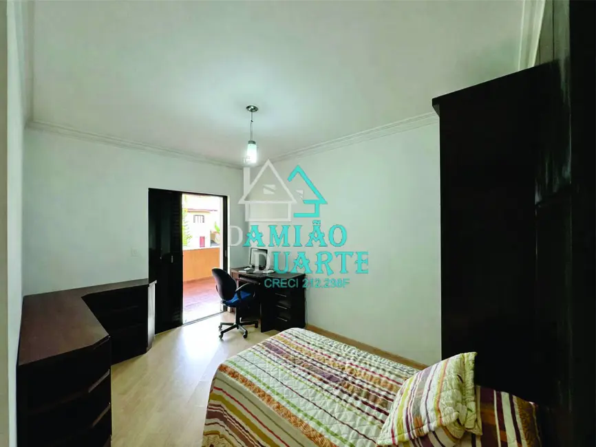 Foto 9 de Casa com 5 quartos à venda, 720m2 em Nova Higienópolis, Jandira - SP