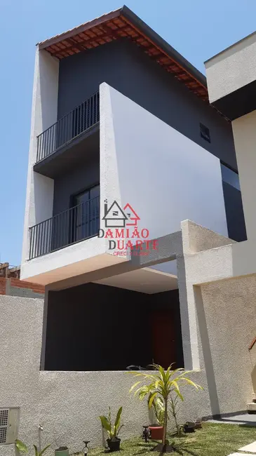 Foto 8 de Casa de Condomínio com 3 quartos à venda, 115m2 em das Pedras, Cotia - SP