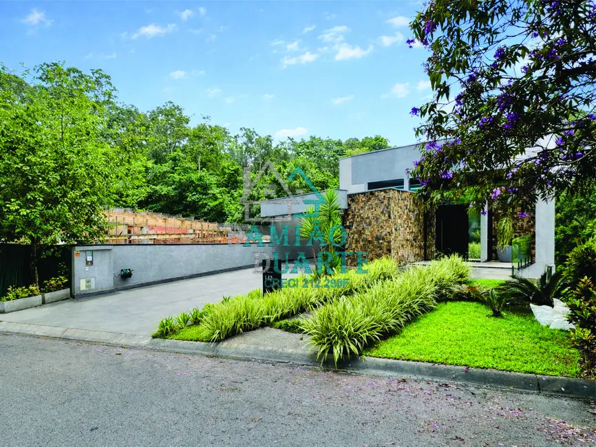 Foto 4 de Casa de Condomínio com 3 quartos à venda, 329m2 em Jardim do Golf I, Jandira - SP