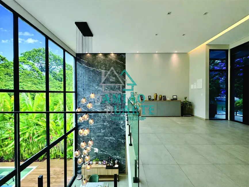 Foto 8 de Casa de Condomínio com 3 quartos à venda, 329m2 em Jardim do Golf I, Jandira - SP