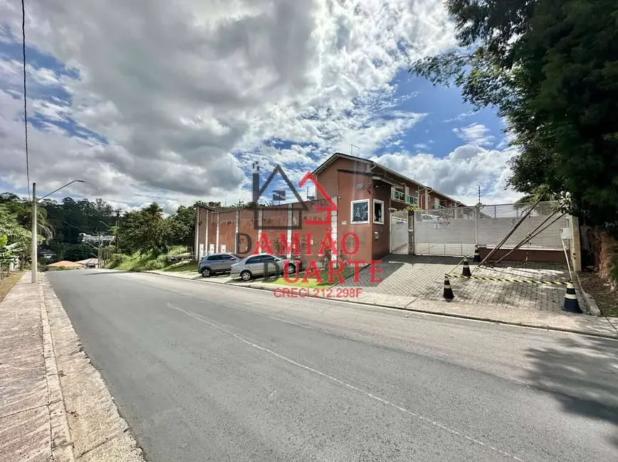 Casa de Condomínio com 3 quartos à venda, 97m2 em Jardim Pioneiro, Cotia - SP - imagem 3 Foto 3 de Casa de Condomínio com 3 quartos à venda, 97m2 em Jardim Pioneiro, Cotia - SP