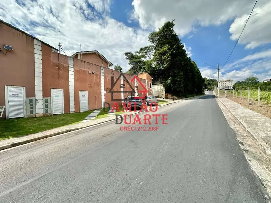Casa de Condomínio com 3 quartos à venda, 97m2 em Jardim Pioneiro, Cotia - SP - imagem 4 Foto 4 de Casa de Condomínio com 3 quartos à venda, 97m2 em Jardim Pioneiro, Cotia - SP