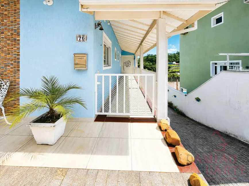 Foto 6 de Casa de Condomínio com 4 quartos à venda, 295m2 em Residencial dos Lagos, Cotia - SP