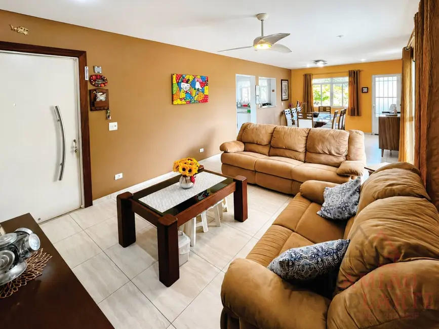 Foto 9 de Casa de Condomínio com 4 quartos à venda, 295m2 em Residencial dos Lagos, Cotia - SP