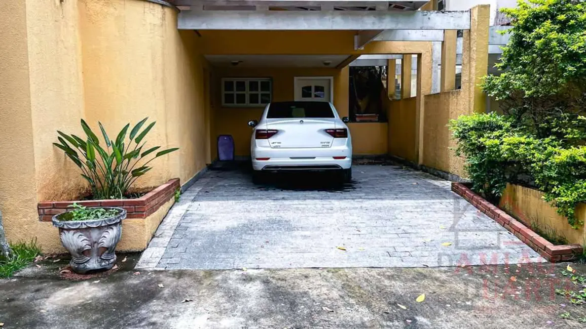 Foto 6 de Casa de Condomínio com 4 quartos à venda, 326m2 em Jardim Barbacena, Cotia - SP