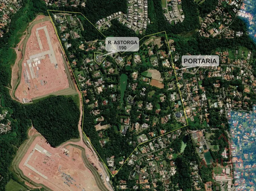 Foto 4 de Casa de Condomínio com 4 quartos para alugar, 615m2 em Parque Silvino Pereira, Cotia - SP