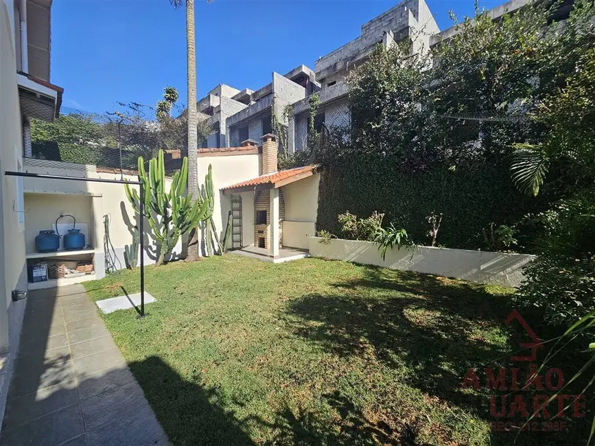 Foto 3 de Casa de Condomínio com 3 quartos à venda, 426m2 em Parque Rincão, Cotia - SP