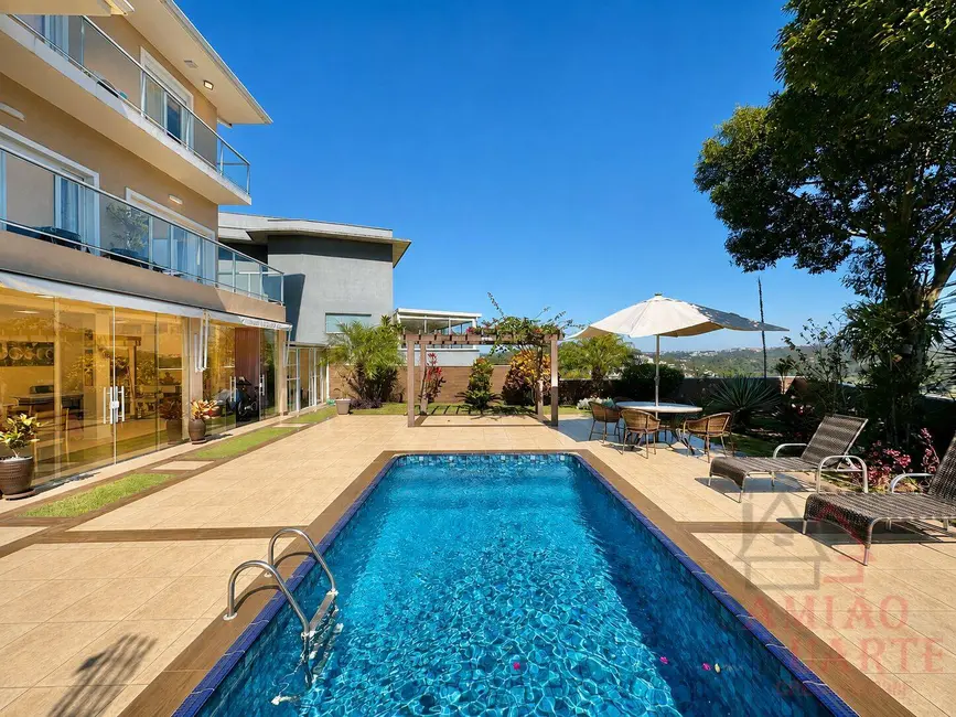 Casa de Condomínio com 3 quartos à venda, 318m2 em Golf Gardens, Carapicuiba - SP - imagem 8 Foto 8 de Casa de Condomínio com 3 quartos à venda, 318m2 em Golf Gardens, Carapicuiba - SP