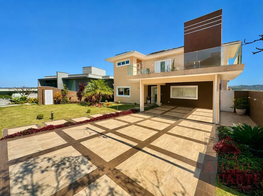 Casa de Condomínio com 3 quartos à venda, 318m2 em Golf Gardens, Carapicuiba - SP - imagem 5 Foto 5 de Casa de Condomínio com 3 quartos à venda, 318m2 em Golf Gardens, Carapicuiba - SP