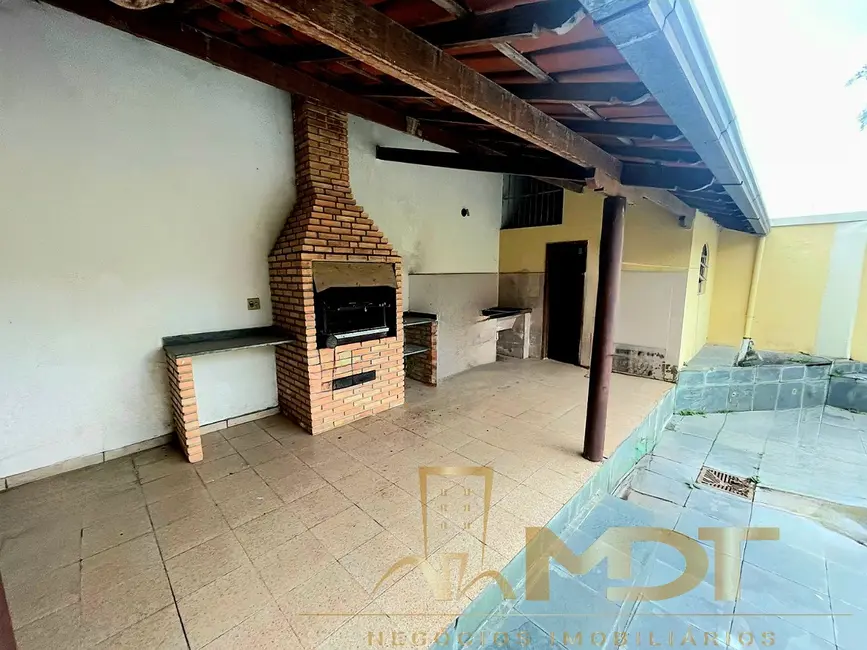 Casa com 7 quartos à venda, 549m2 em Jardim dos Comerciários (Venda Nova), Belo Horizonte - MG - imagem 7 Foto 7 de Casa com 7 quartos à venda, 549m2 em Jardim dos Comerciários (Venda Nova), Belo Horizonte - MG