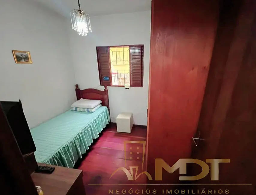 Foto 6 de Casa com 2 quartos à venda, 100m2 em Copacabana, Belo Horizonte - MG