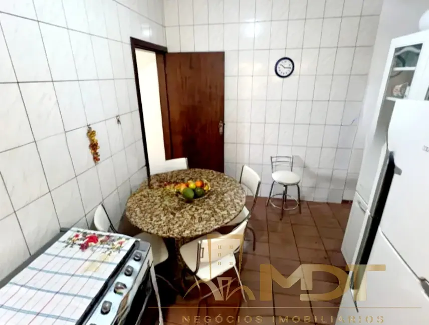 Foto 4 de Casa com 2 quartos à venda, 100m2 em Copacabana, Belo Horizonte - MG