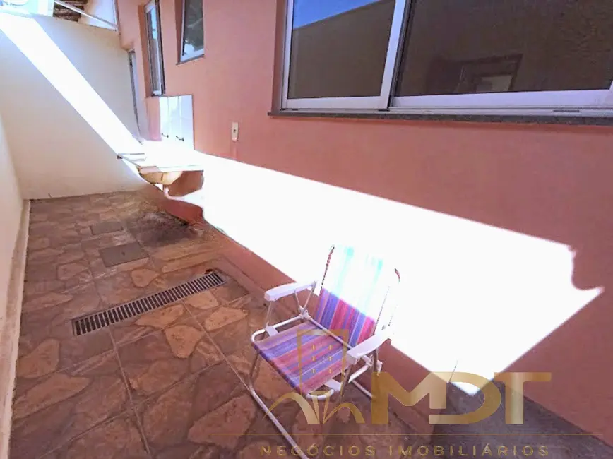 Foto 3 de Casa com 2 quartos à venda, 58m2 em Contagem - MG