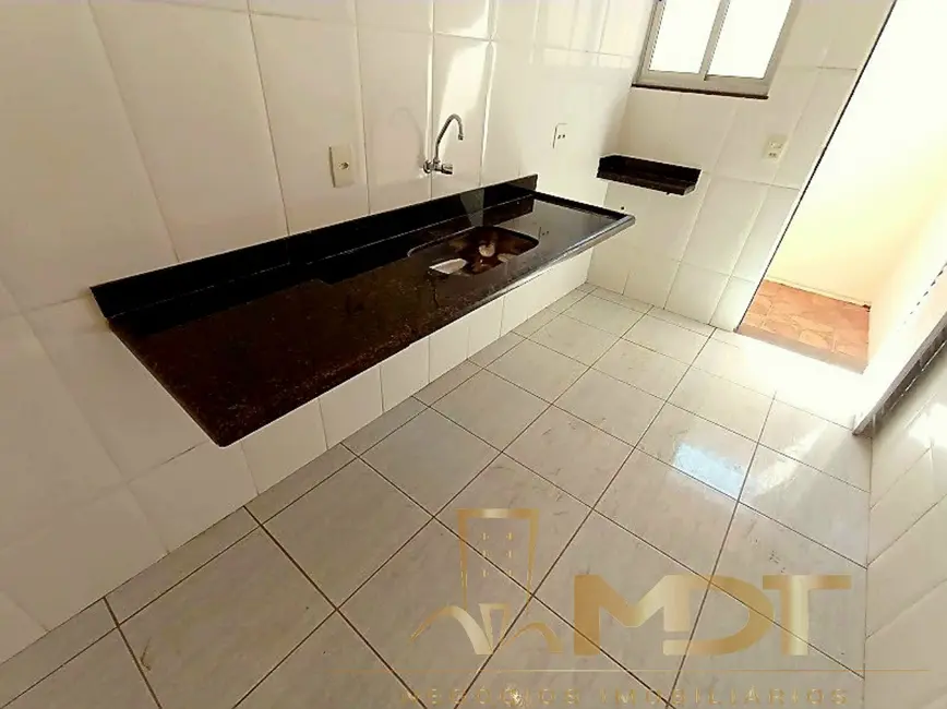 Foto 4 de Casa com 2 quartos à venda, 58m2 em Contagem - MG