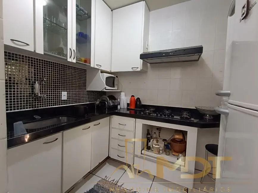 Apartamento com 3 quartos à venda, 62m2 em Heliópolis, Belo Horizonte - MG - imagem 8 Foto 8 de Apartamento com 3 quartos à venda, 62m2 em Heliópolis, Belo Horizonte - MG