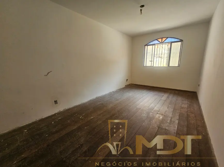 Foto 9 de Casa com 4 quartos à venda, 232m2 em Copacabana, Belo Horizonte - MG