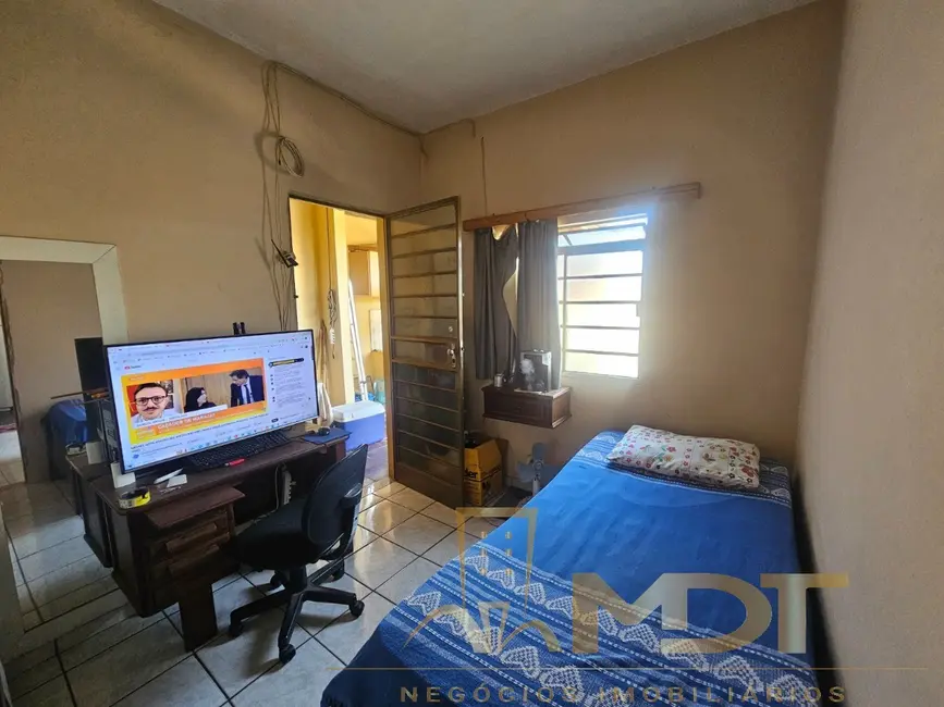 Casa com 4 quartos à venda, 260m2 em Copacabana, Belo Horizonte - MG - imagem 6 Foto 6 de Casa com 4 quartos à venda, 260m2 em Copacabana, Belo Horizonte - MG